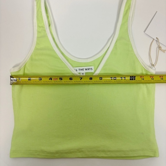 All The Ways Roxy Contrast Trim Top in Lime Size M - Picture 6 of 7